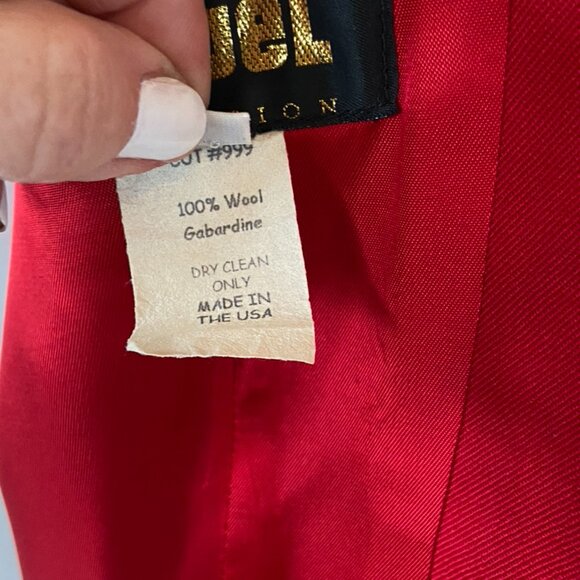 Manuel Cuevas Women's red cropped jacket - Picture 12 of 16